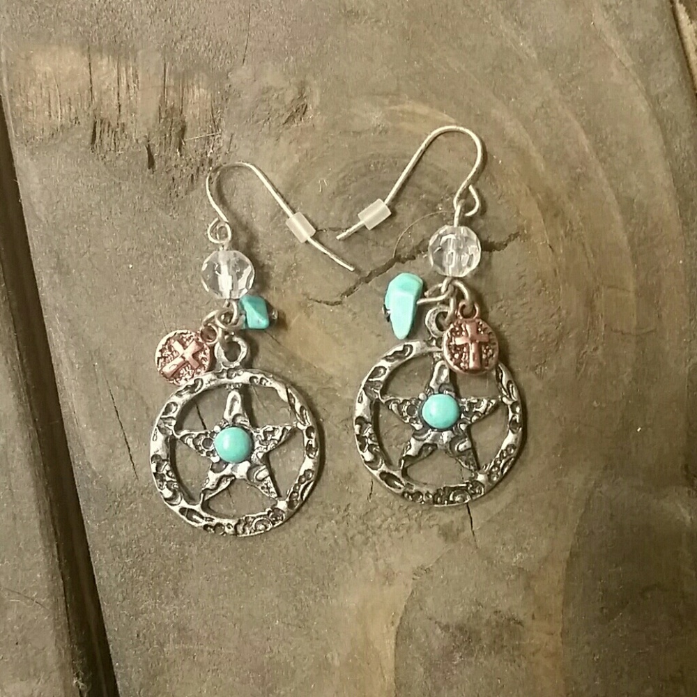 NWOT Western Star Earrings